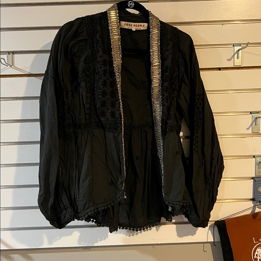 Free people jasmine jacket Embellished lightweight Jacket/open shirt